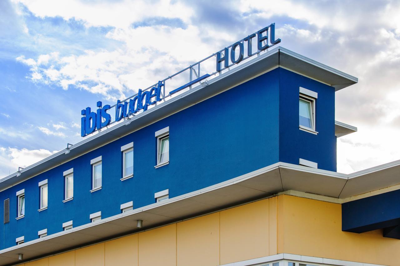 Ibis Budget Salzburg Airport - Self-Check-In Himmelreich Exterior photo